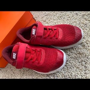 Nike Shoes 👟 size 3yw